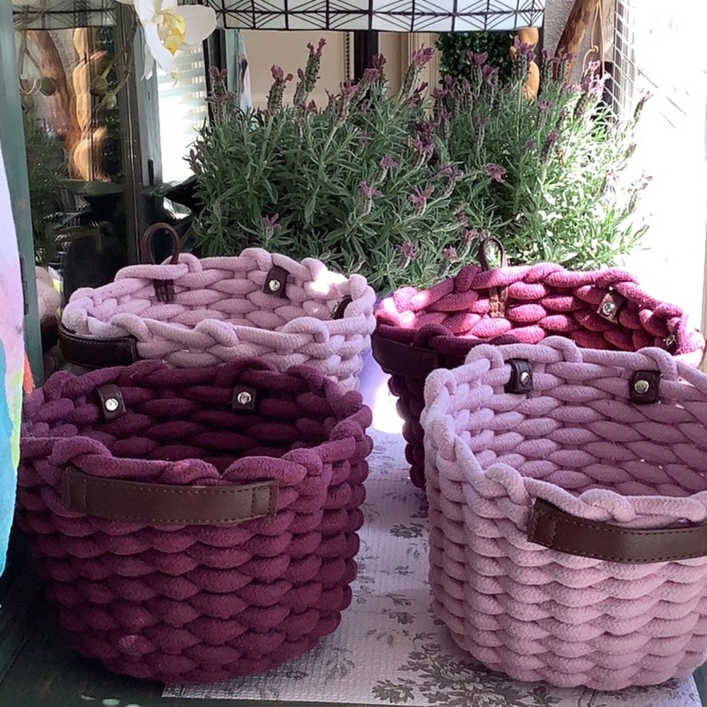 4 Rope Decor Baskets w faux leather handles, tab